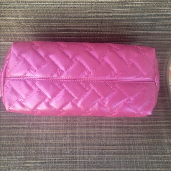 Betsy Johnson Large Bag NWT - Picture 5 of 8